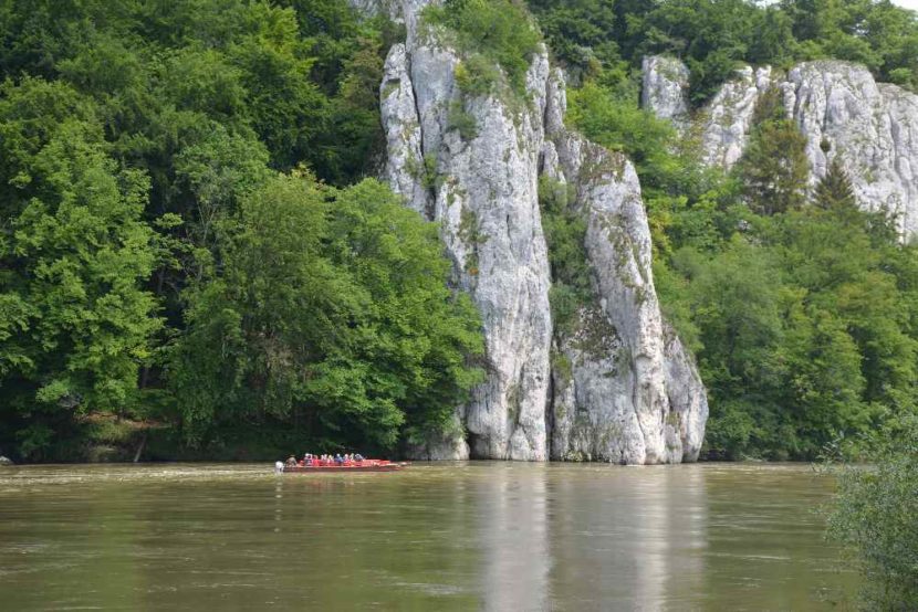 DONAUDURCHBRUCH Mit Schiff Rad Oder Wanderung